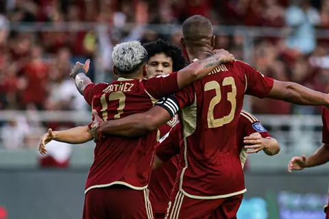 صراع ملحق كأس العالم.. فنزويلا تنتزع انتصارًا ثمينًا من بوليفيا (فيديو)